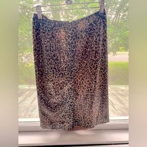 Gorgeous Carlisle leopard print skirt